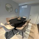 Fantastic On Prime Location Апартаменты *
