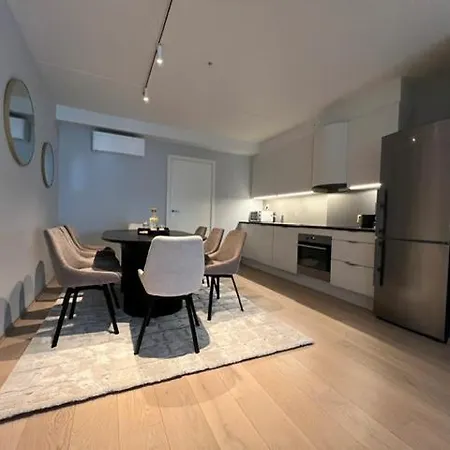 Apartment Fantastic On Prime Location